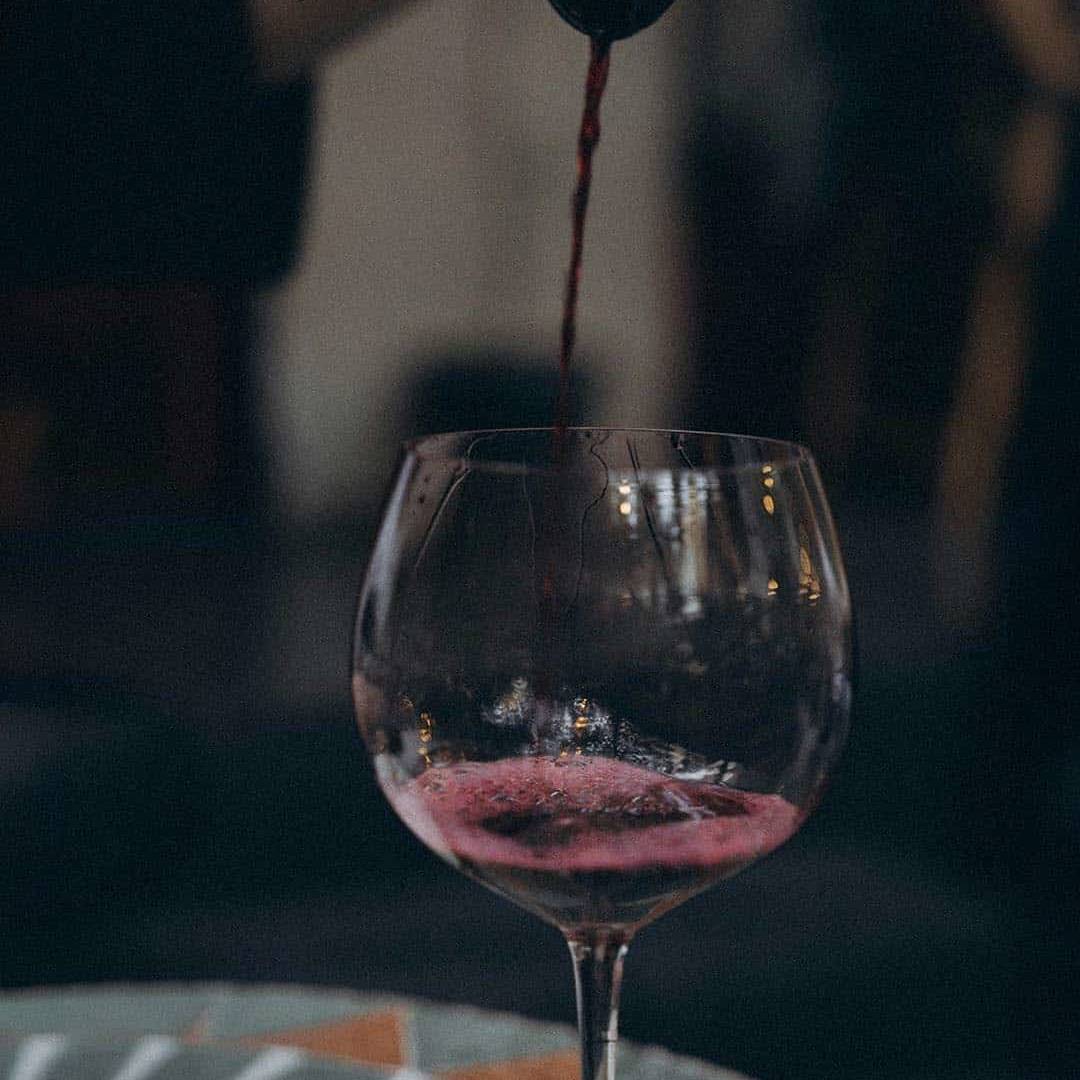 Ride the iconic white roads of Tuscany on an 8 day Strade Bianche gravel cycling tour. Enjoy boutique stays, great food, Nova Eroica entry and full support.